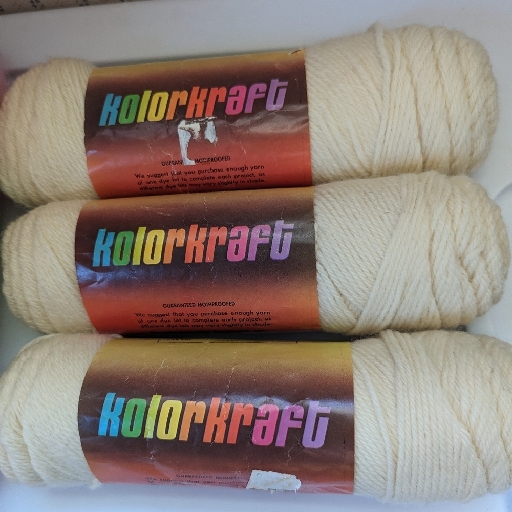 Vintage Yarn Virgin Wool Worsted 3,4 oz skeins Fisherman 7013P Kolorcraft yarn